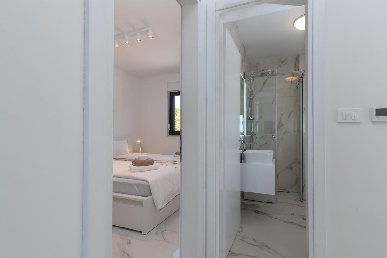 Lavender Tree - Luxury Apartments Trogir Luaran gambar